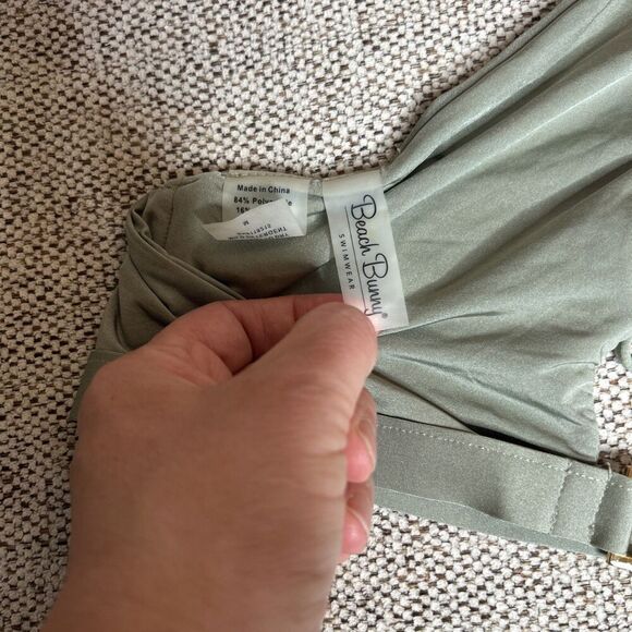 Beach Bunny Womens Swim Top Lace Up Halter Green Color Logo Size M - Picture 6 of 7